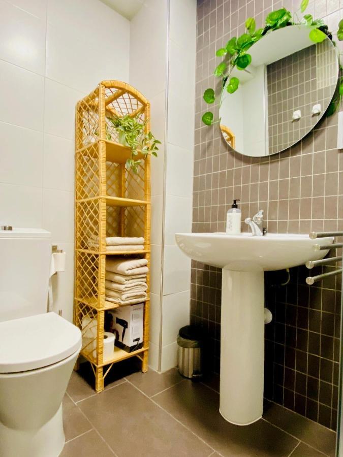Apartamento Ronda Genil con parking gratuito Granada Esterno foto